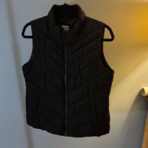 GAP Black Women's Quilted Vest